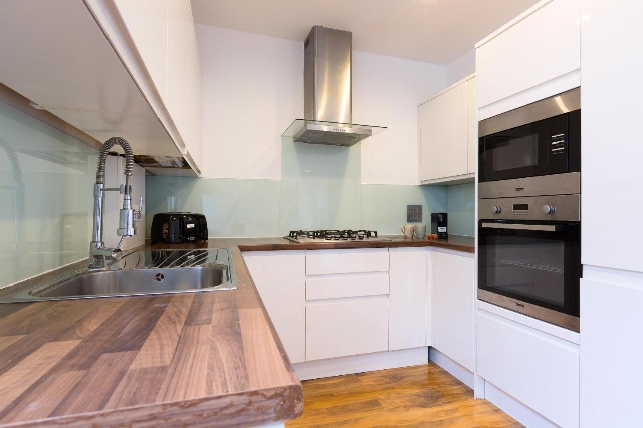 Spacious 4 Bedrooms Flat In New Oxford Street Лондон Екстериор снимка