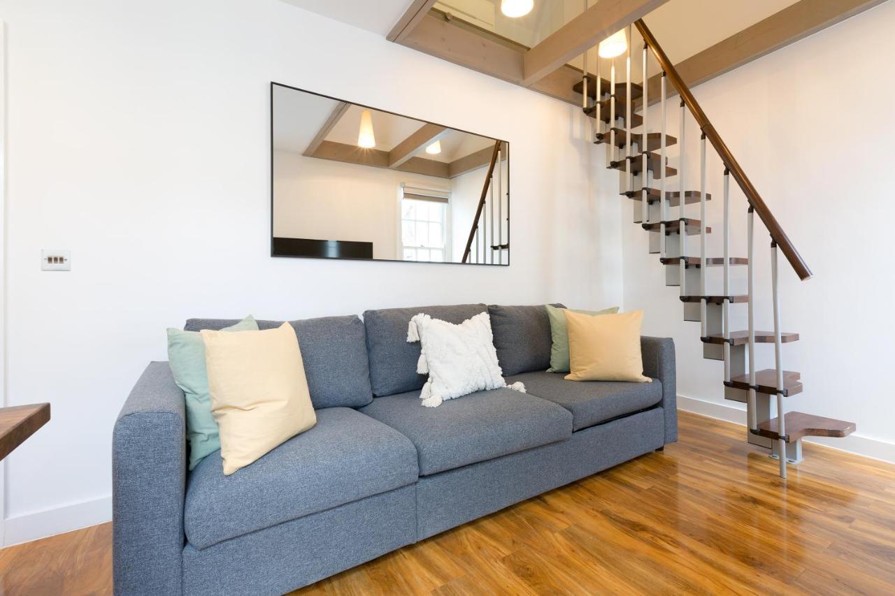 Spacious 4 Bedrooms Flat In New Oxford Street Лондон Екстериор снимка