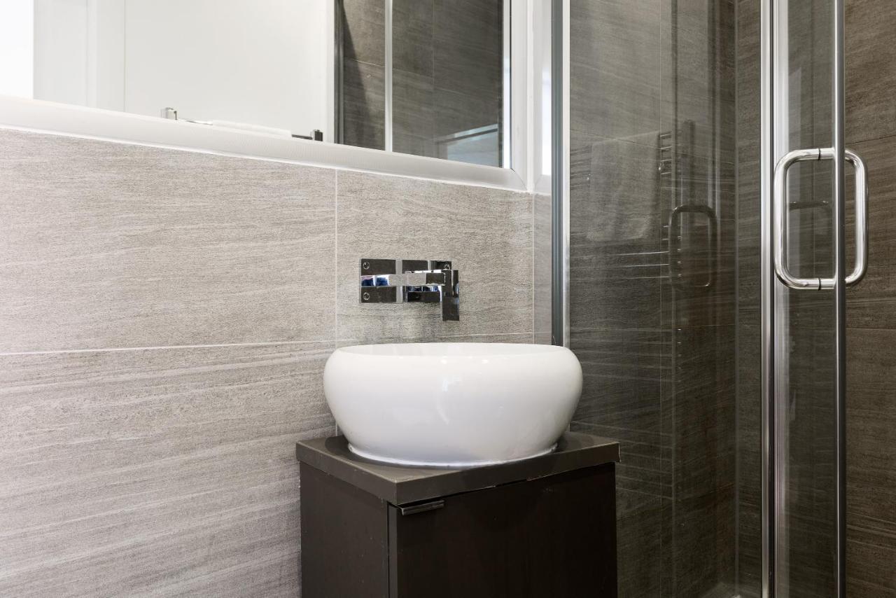 Spacious 4 Bedrooms Flat In New Oxford Street Лондон Екстериор снимка